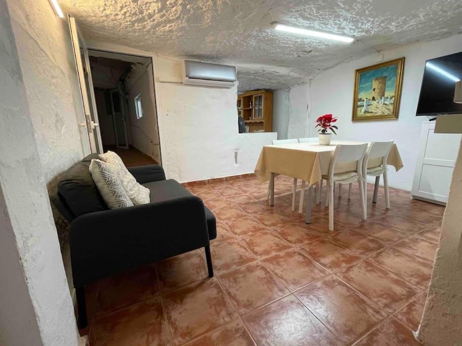 La Cueva De Toni El Seco Appartement